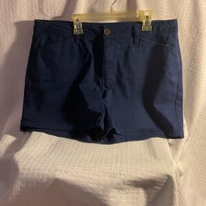 Women’s shorts size 12